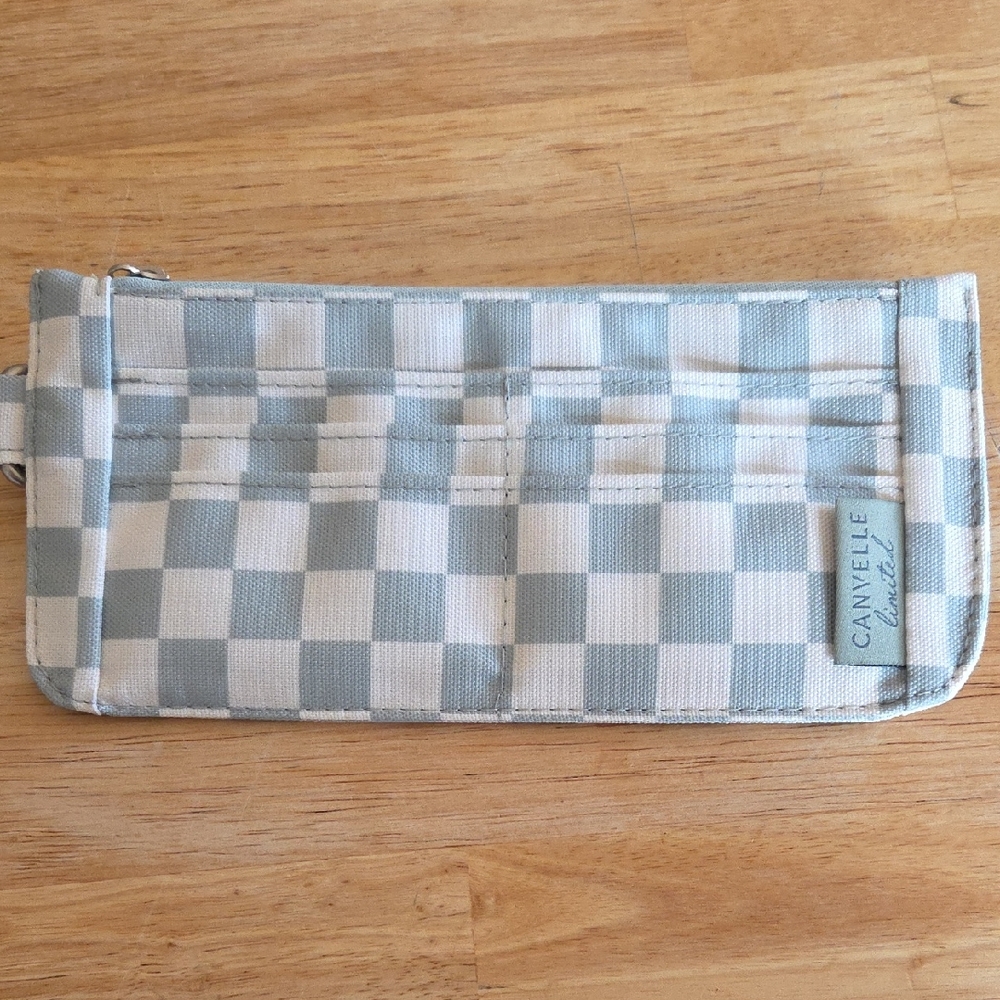 Canvelle Limited Slim Wallet